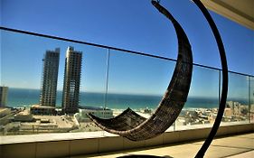 Bat Yam Luxery 5Br Sea View Suite
